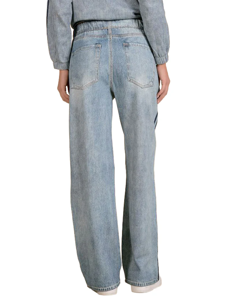 Baggy Jeans With Track Stripe - Image 2