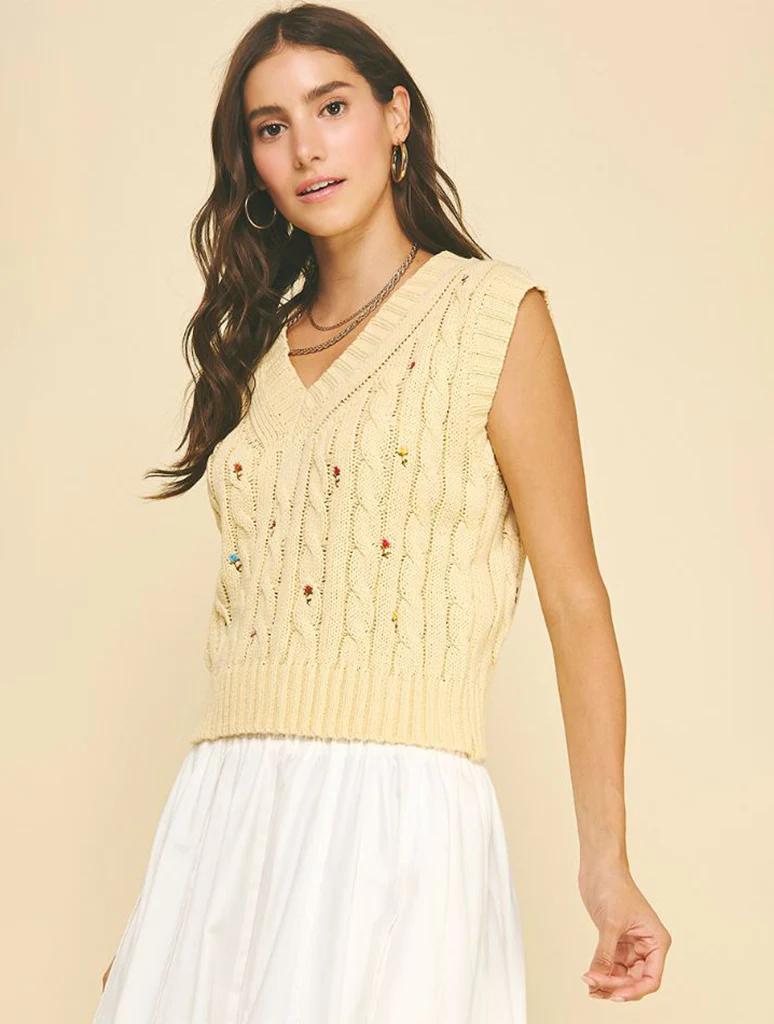 Floral Embroidered Cable Knit Sweater Vest - Image 2