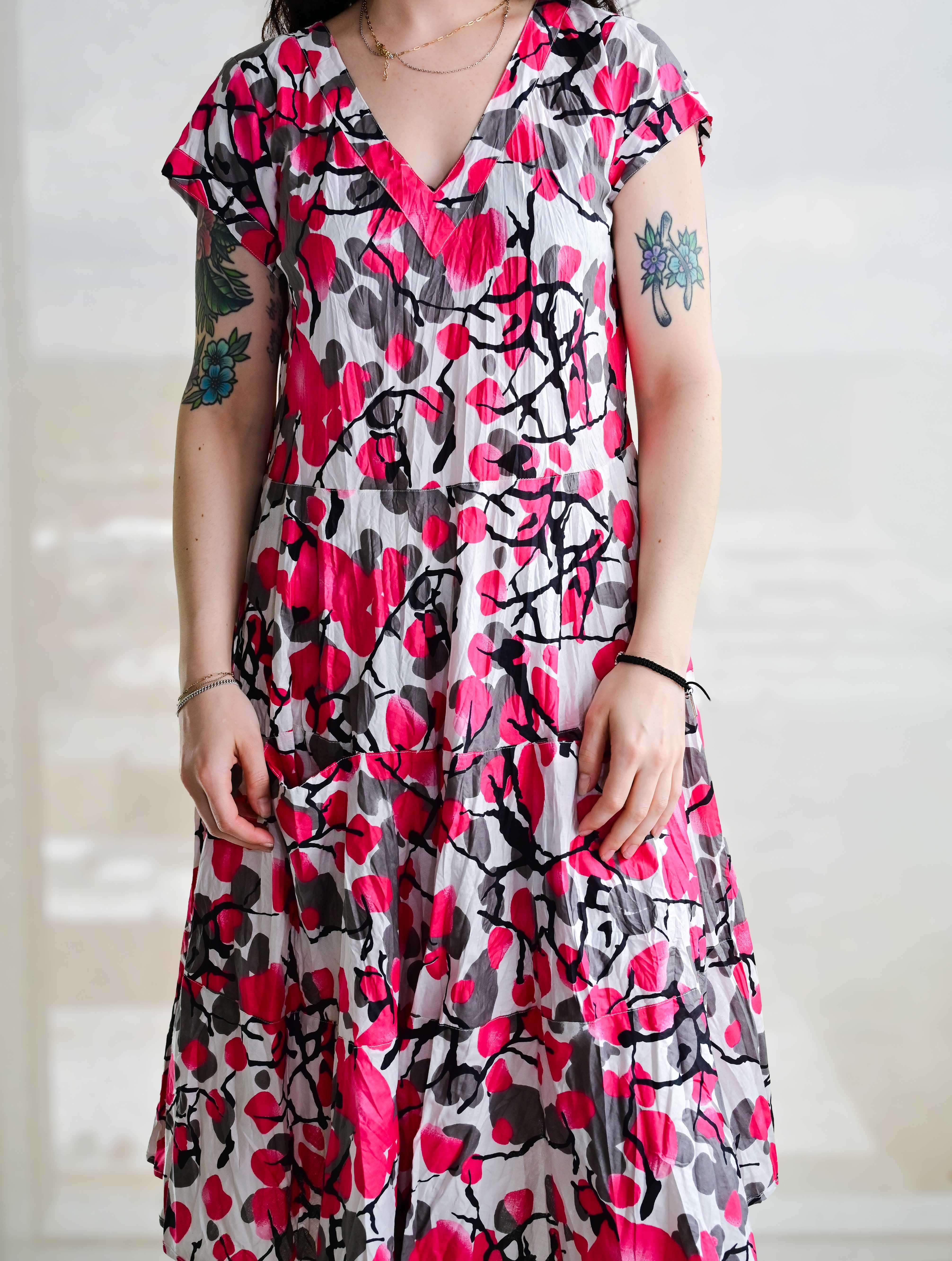 Jalan Cap Sleeve Midi Dress - Image 2