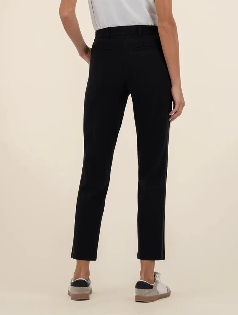 Kut from the Kloth Fay High Rise Straight Leg With Side Inset - Image 3