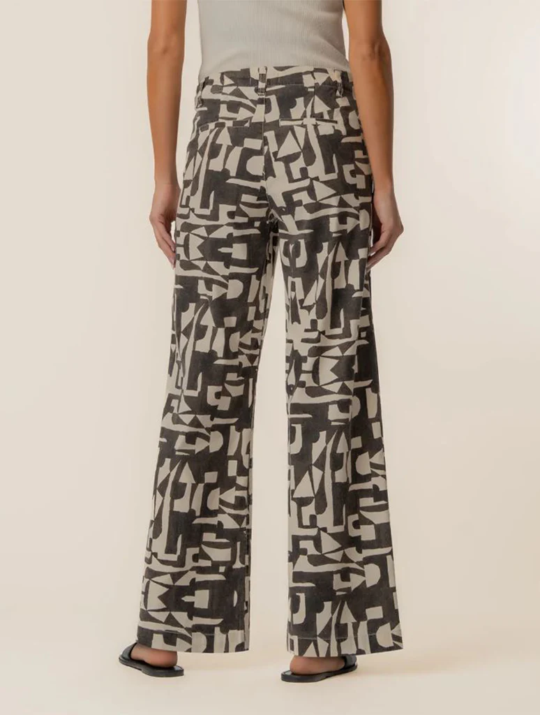 Kut From The Kloth Meg High Rise Wide Leg Patterned Linen Pants - Image 3