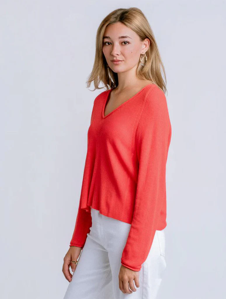 Misu V Raglan Top - Image 2