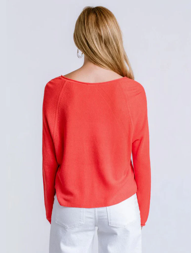 Misu V Raglan Top - Image 3