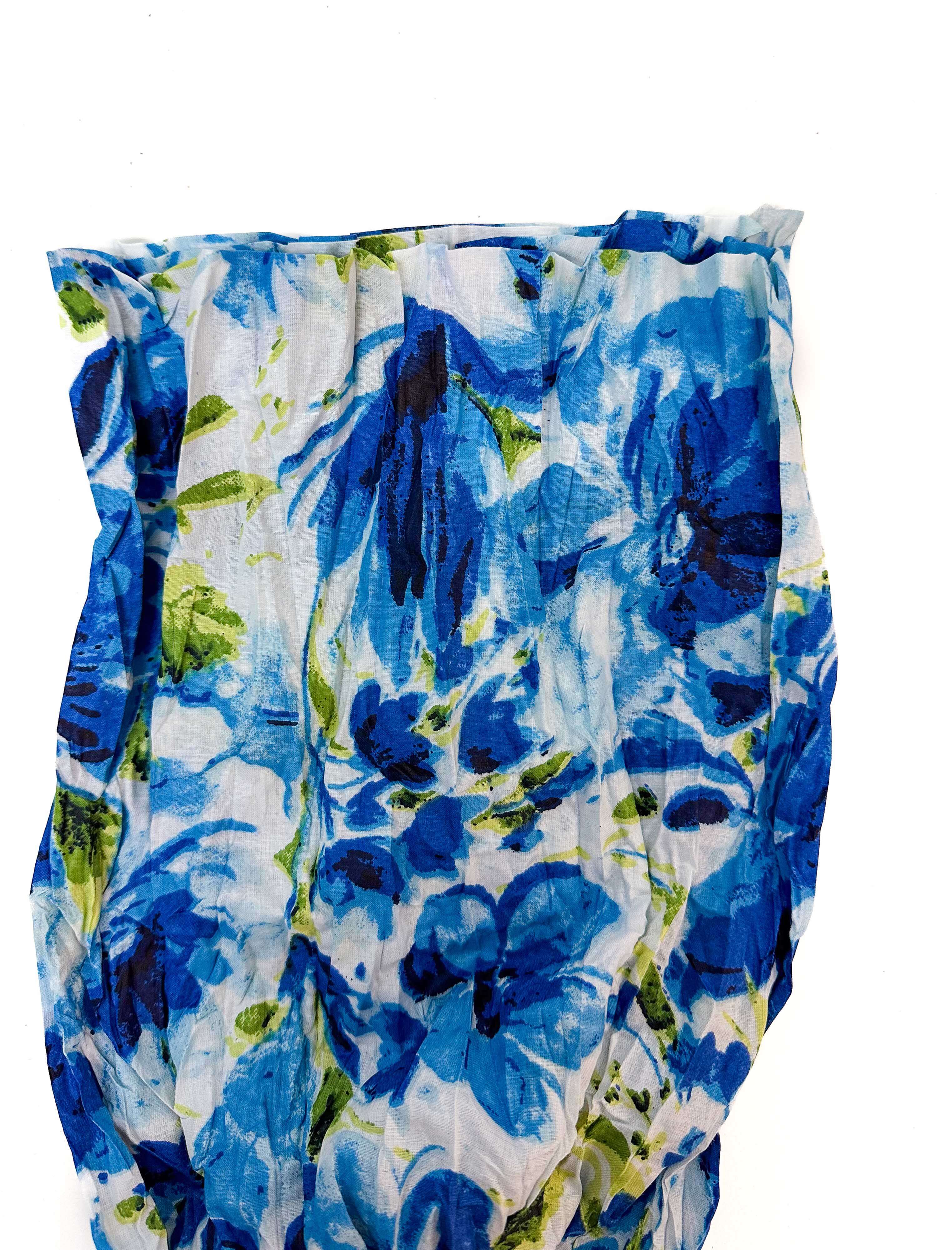 Patterned Pareo Scarf/Wrap - Image 4