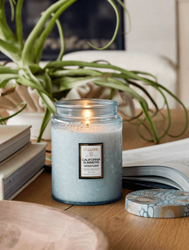 Voluspa Large Glass Jar Candle - Image 4
