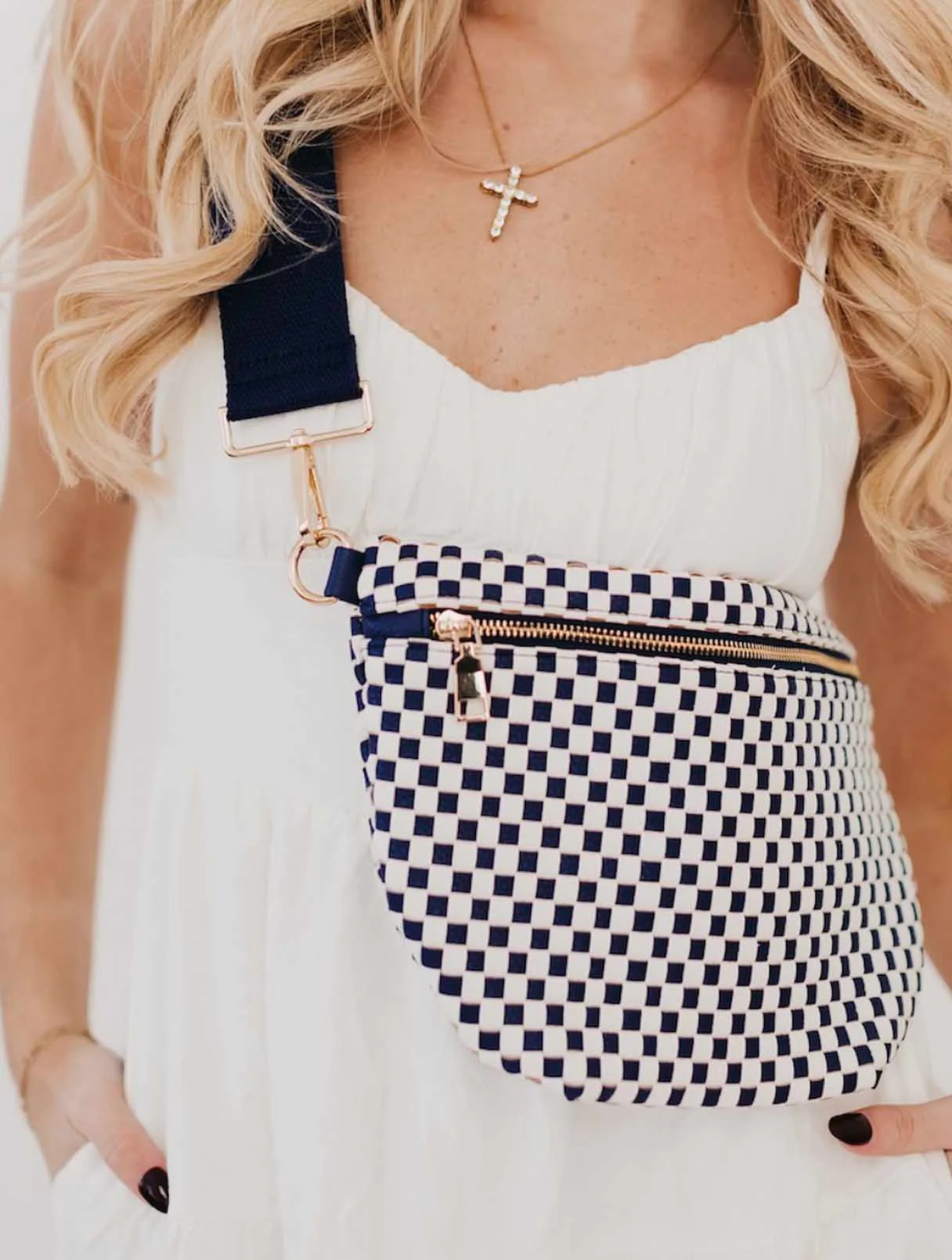 Westlyn Woven Bum Bag - Image 9
